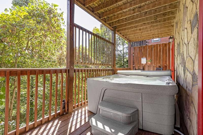 Movie Theater Hot Tub View Mountain Escape Villa Gatlinburg Buitenkant foto